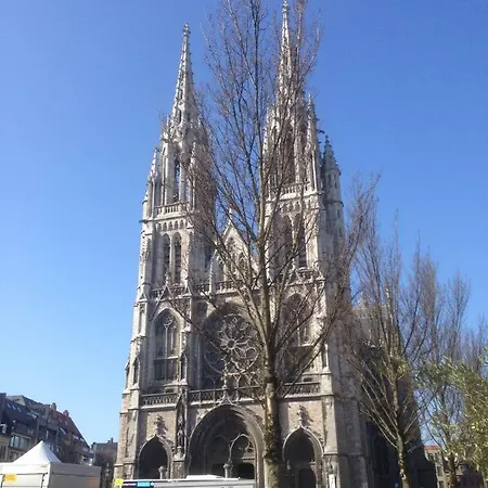 Hydro Palace דירה *